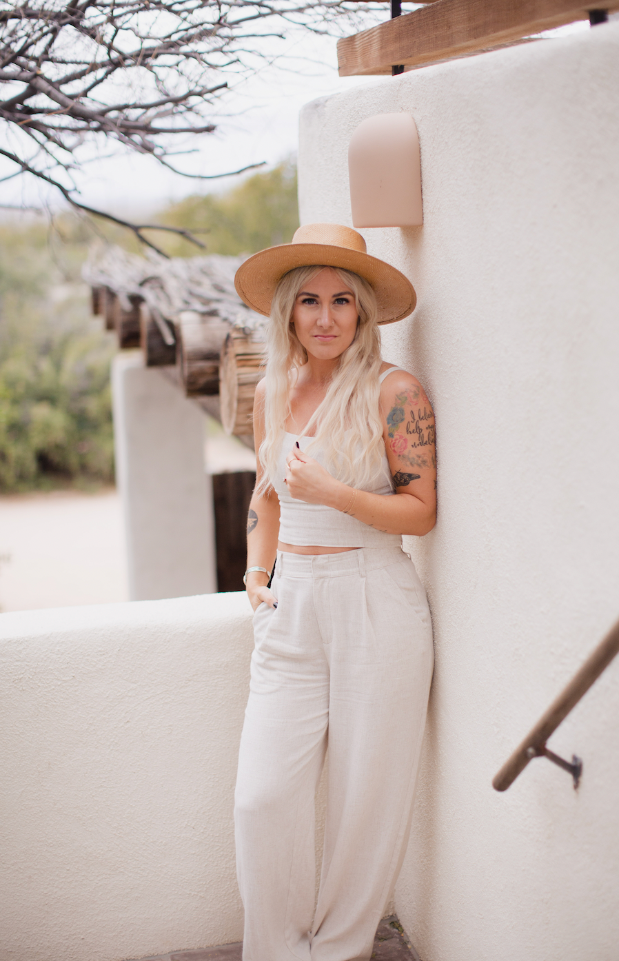 oatmeal colored slacks, sand slacks, sand colored linen pants